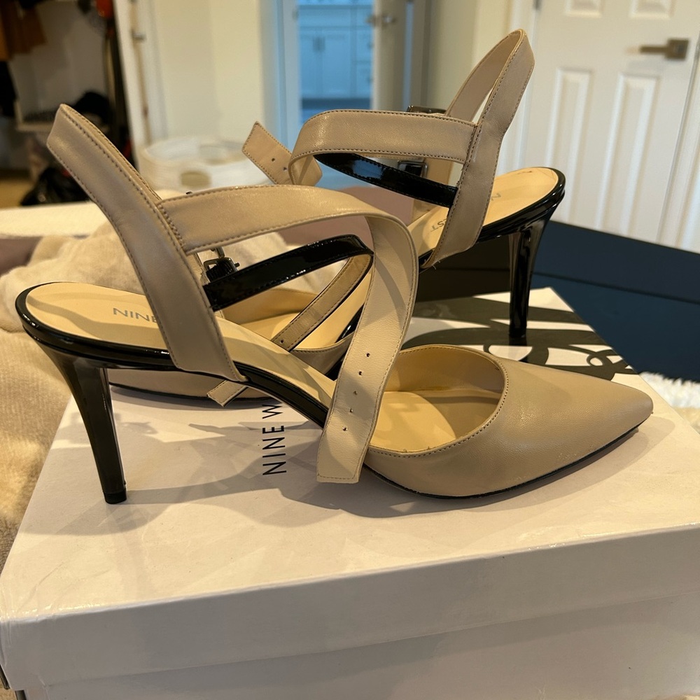 Nine West Two-Tone Beige and Black Heels